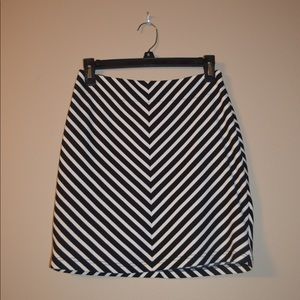 Patterned Mini Skirt